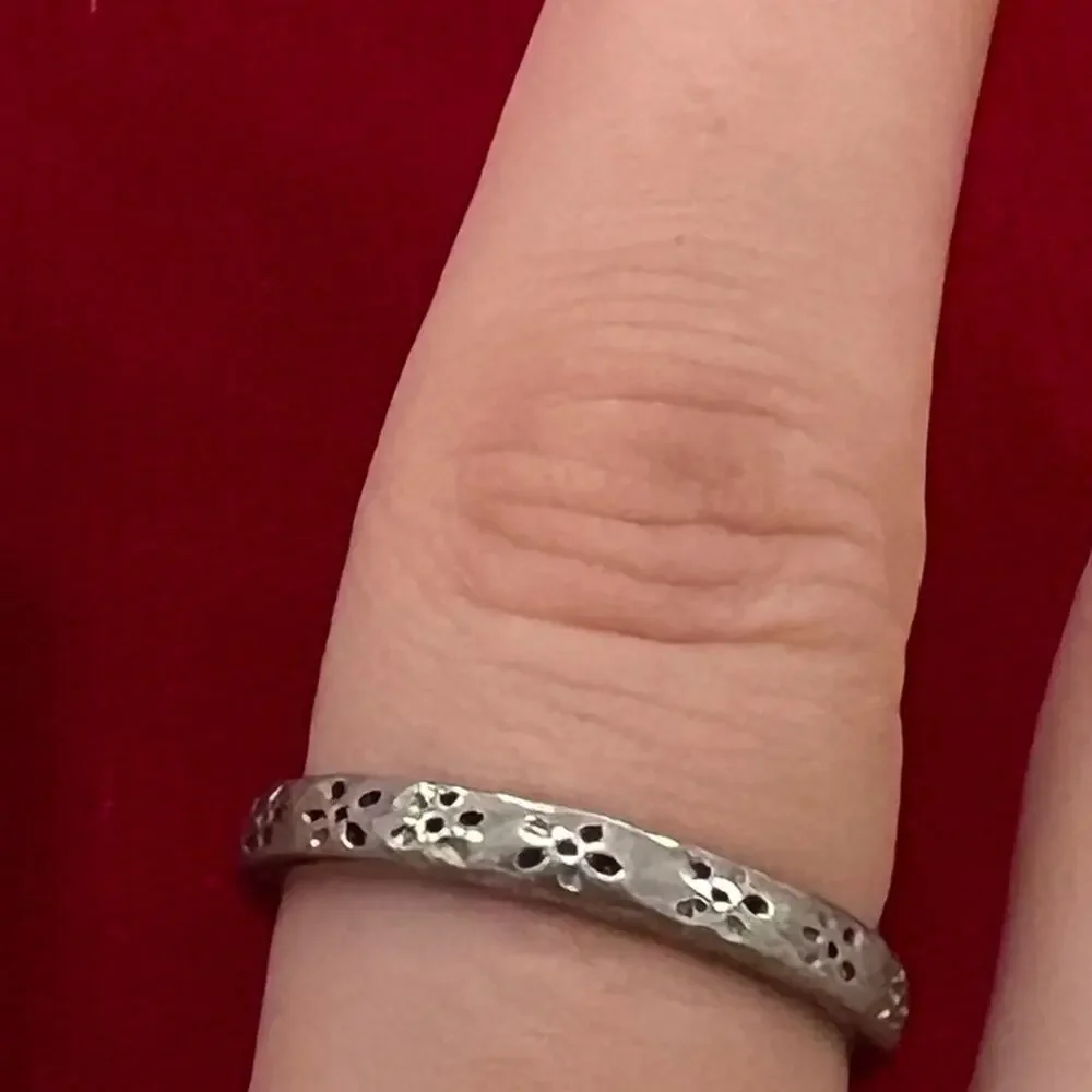 Vintage sterling silver ring